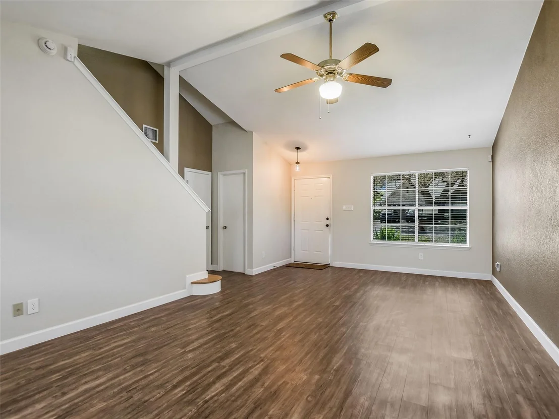 Photo of 716 Shiny Rock DR
