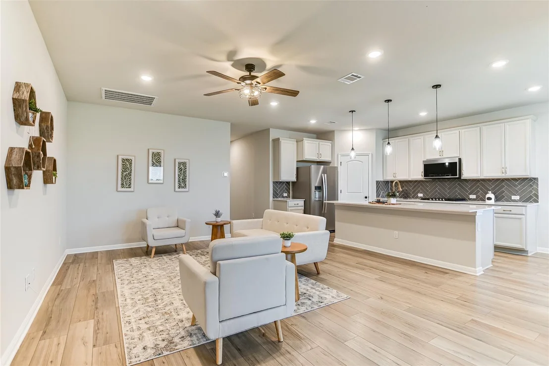 Photo of 1003 Gray Fox LOOP