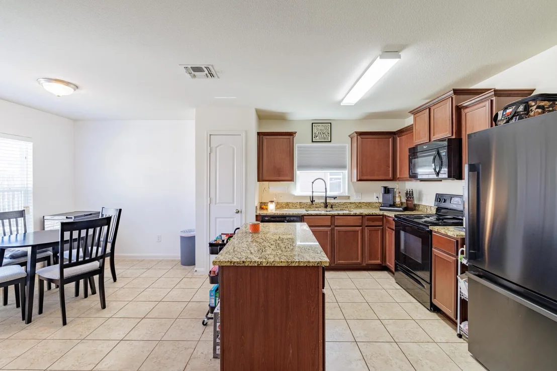 Photo of 209 Farmer LN