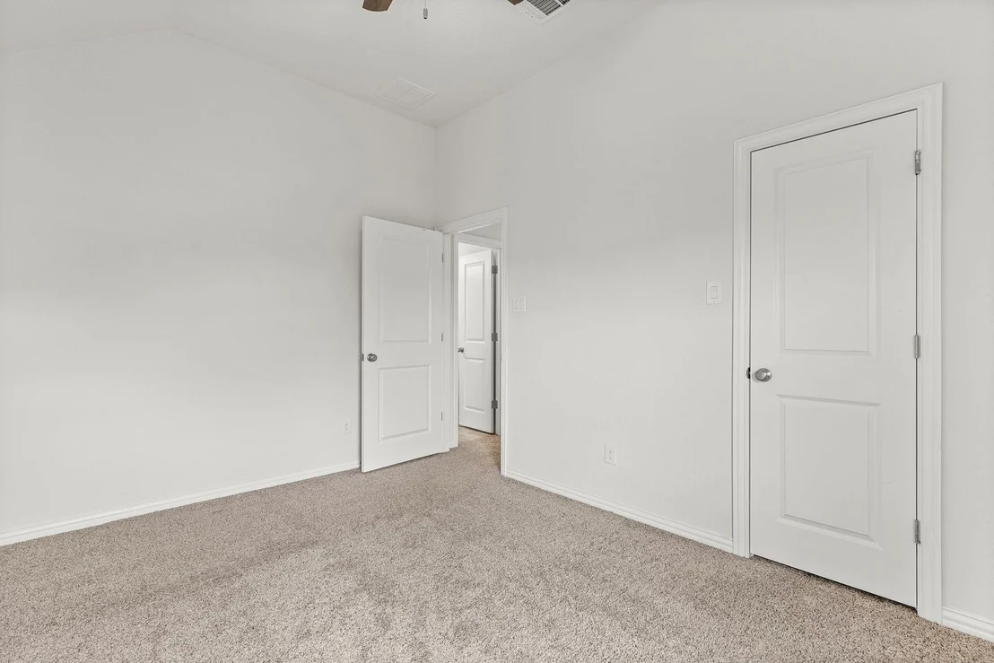 Photo of 3036 Columbus LOOP