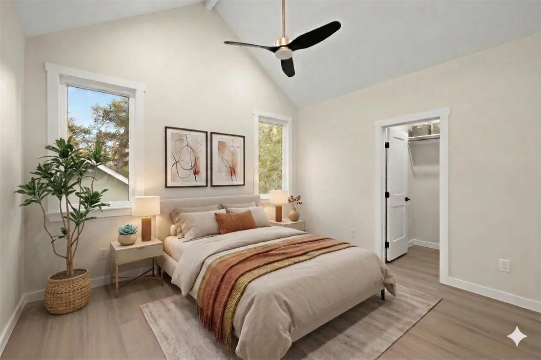 Photo of Unit 2 at 901 Redd ST