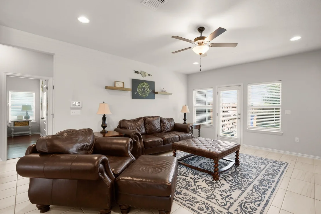 Photo of 5516 Baythorne DR