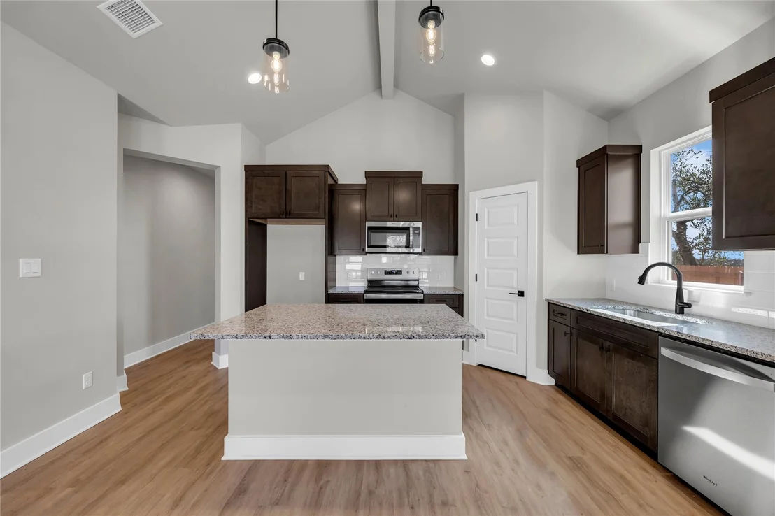 Photo of 228 Western Ave