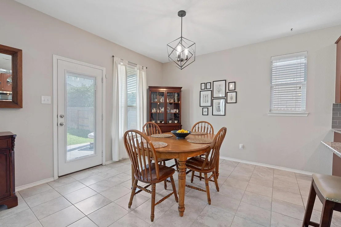 Photo of 476 Sheepshank DR