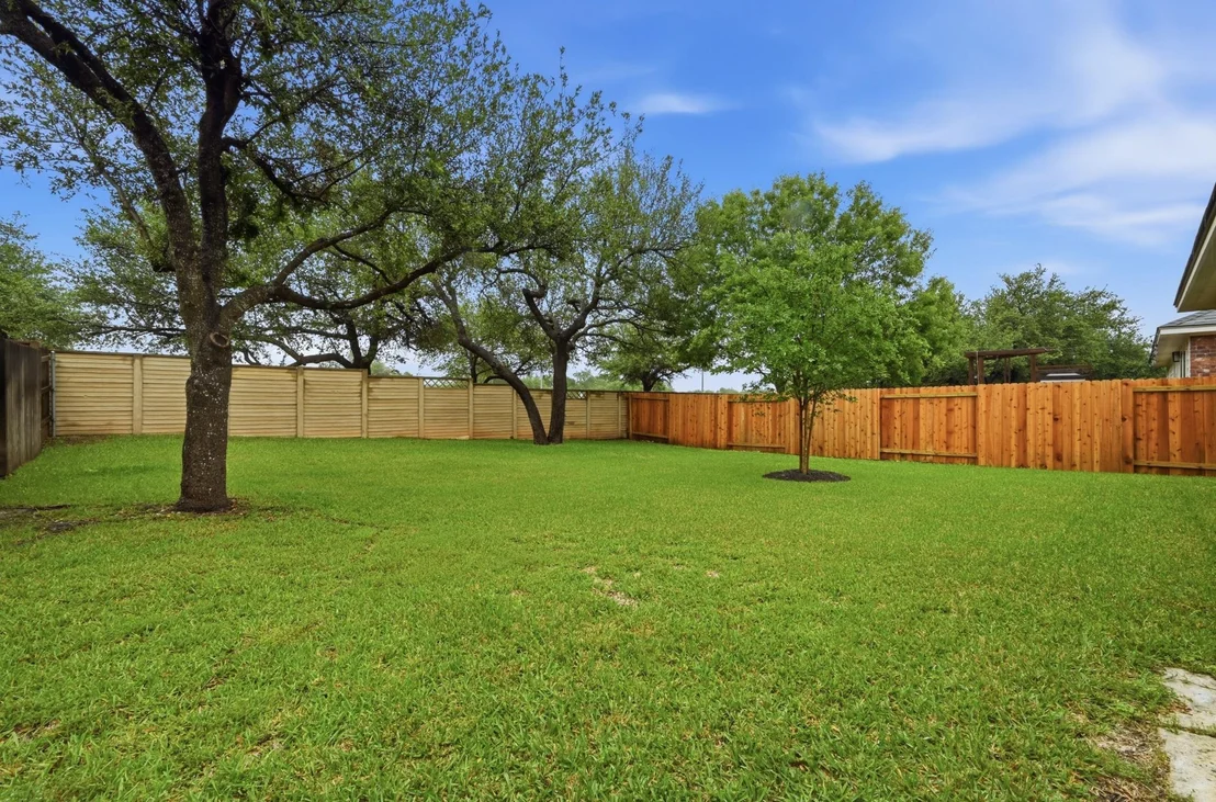 Photo of 2831 Checker DR