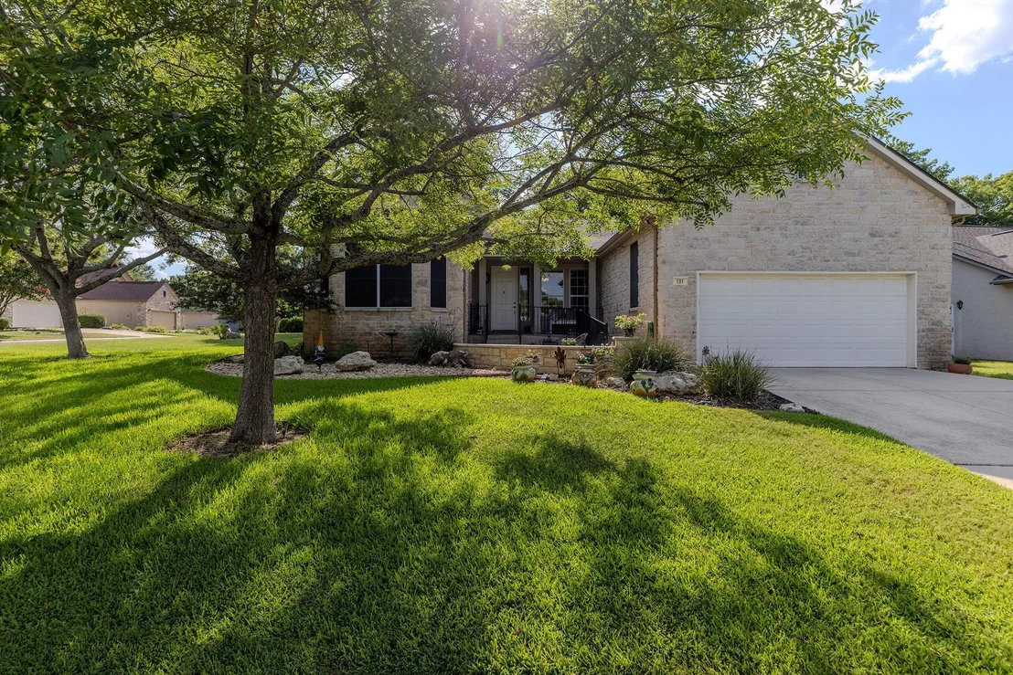 Photo of 101 Morning Glory CIR