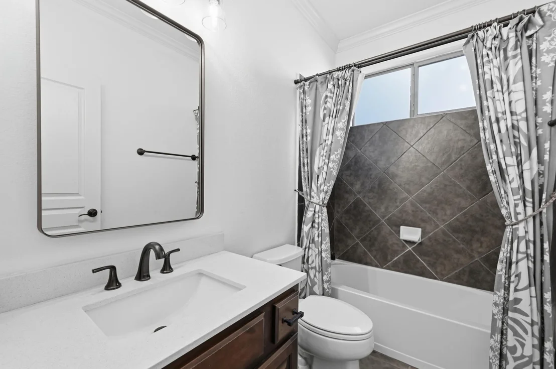 Photo of 12621 Capella TRL