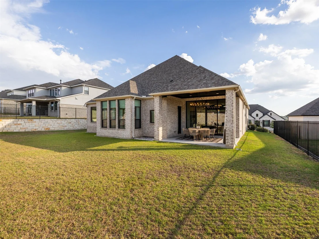 Photo of 372 Old Stone RD