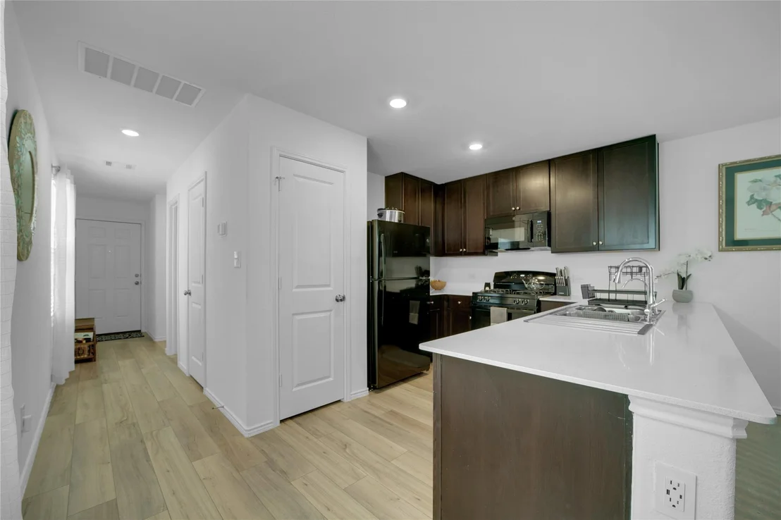 Photo of 36 Trinity CIR