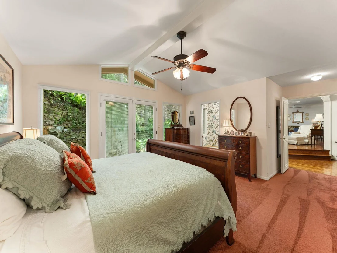 Photo of 2205 Scenic DR