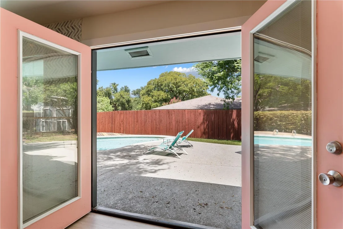 Photo of 7204 Twisted Oaks DR