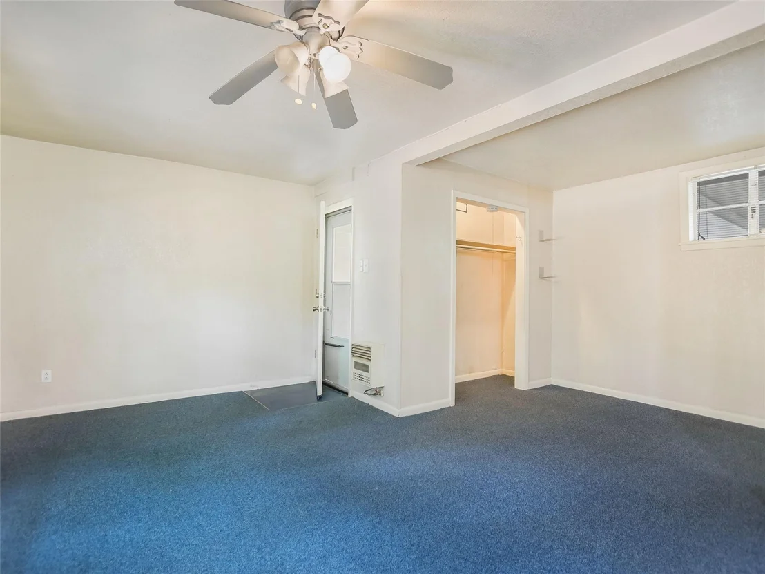 Photo of 2004 Griswold LN