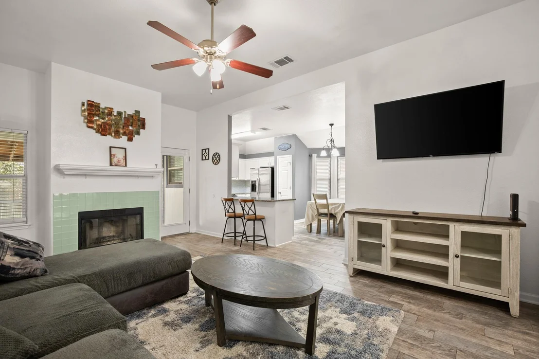 Photo of 213 Dana DR