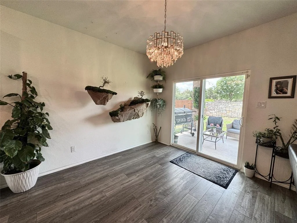 Photo of 1121 Arbor Acres LOOP