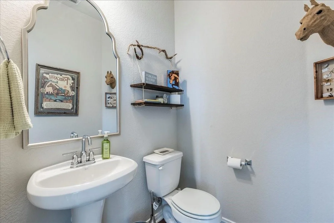 Photo of 226 Silver Springs BND