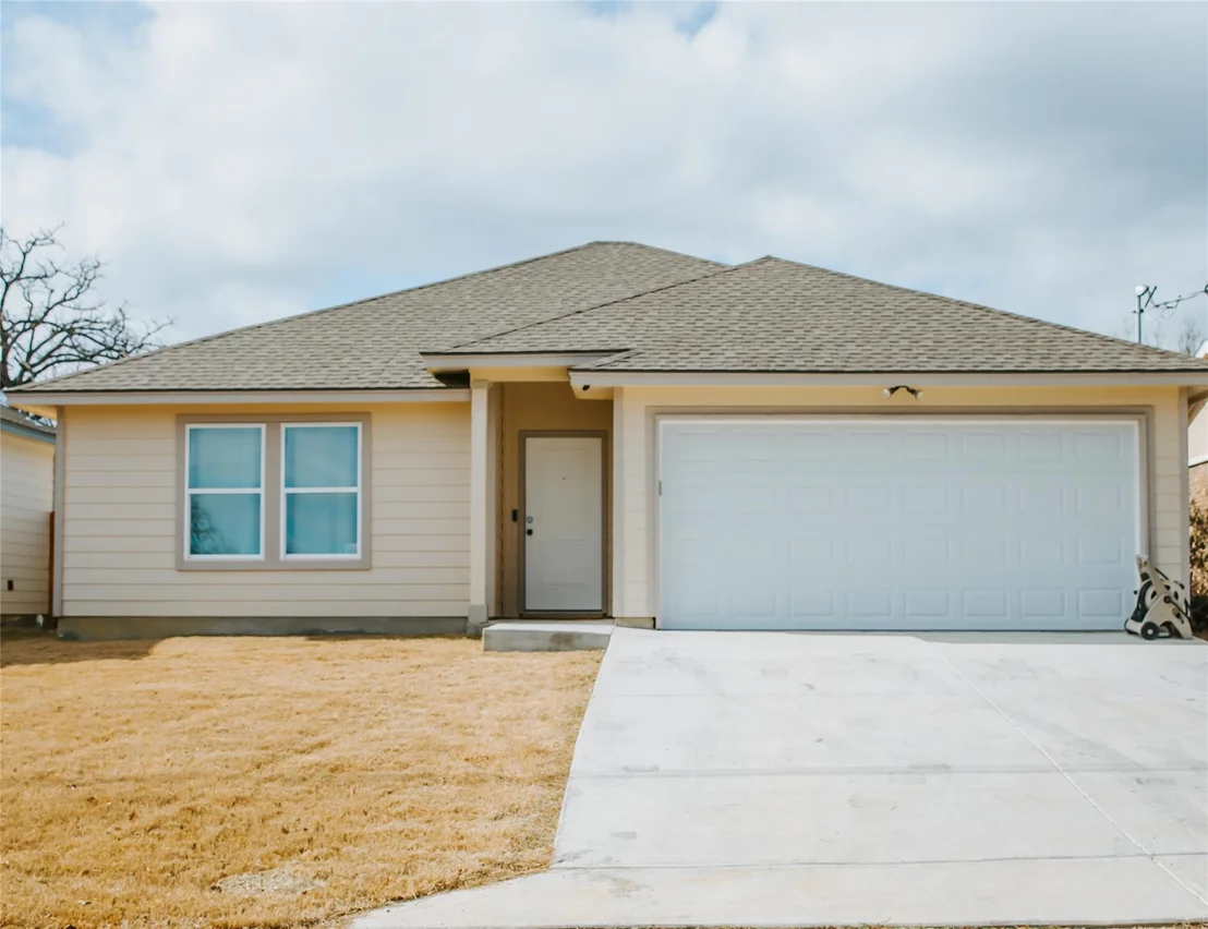 Photo of 2001 Cedar PARK