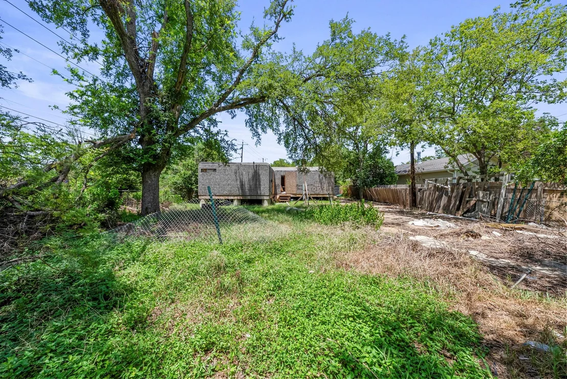 Photo of 5103 Valley Oak DR