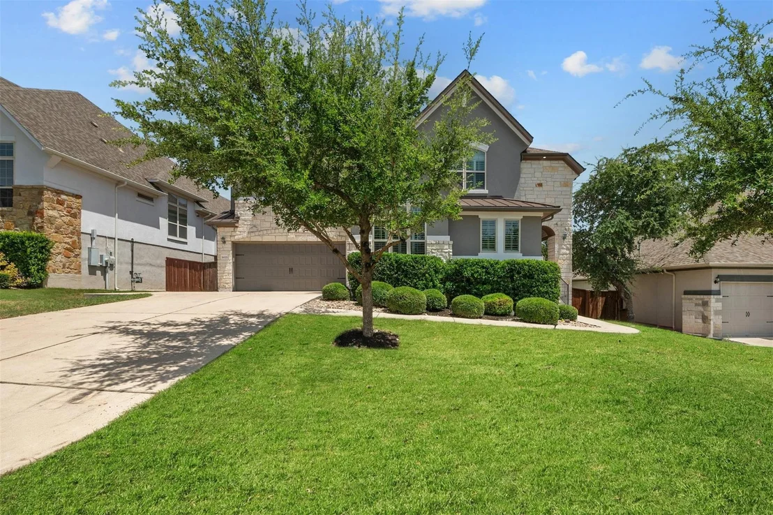 Photo of 16025 La Rosa DR