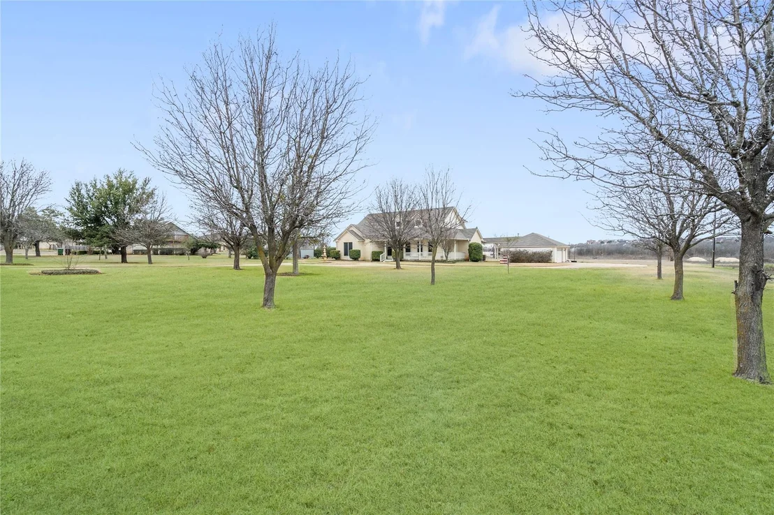 Photo of 16 Lake DR