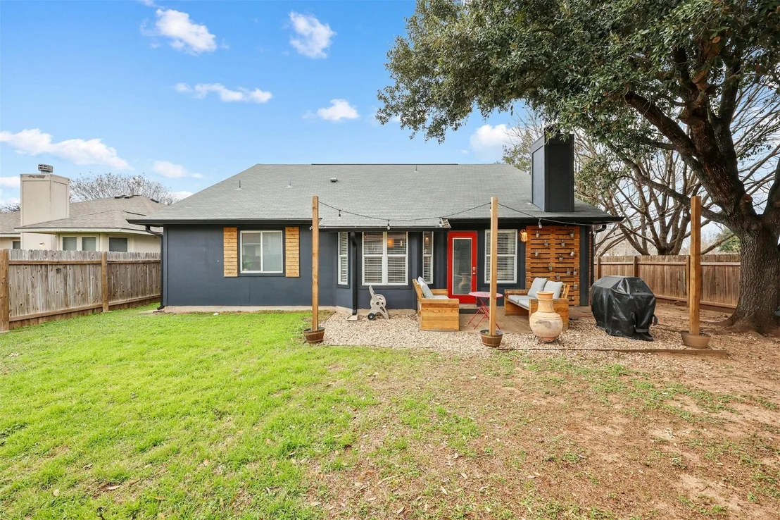 Photo of 14500 Hartsmith DR