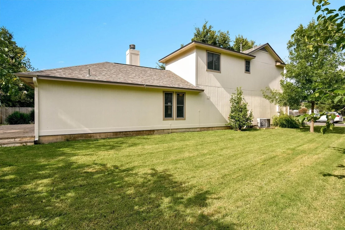 Photo of 2008 QUAIL VALLEY DR