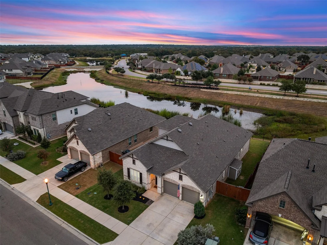 Photo of 2108 Ambling TRL