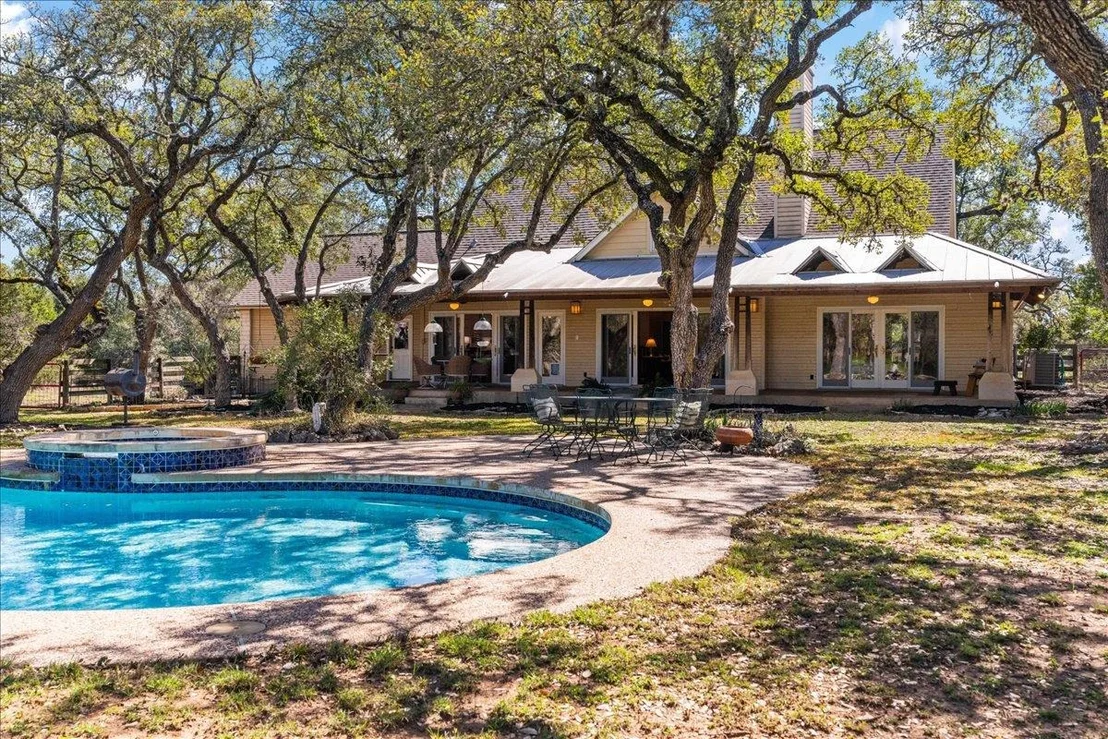 Photo of 8300 SPANISH OAK CIR