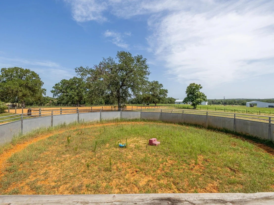 Photo of 2995 County Road 442