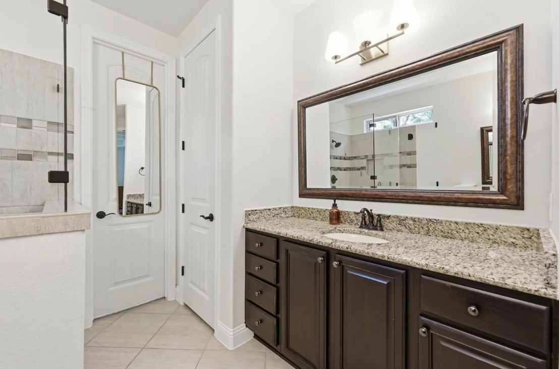 Photo of 202 Duffy LN