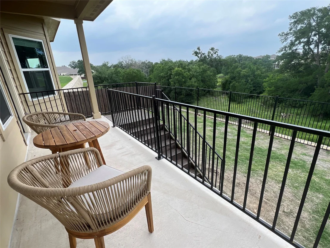 Photo of 920 View DR