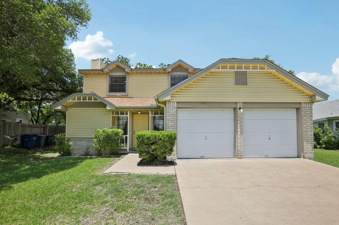 Photo of 11402 Hidden Quail DR