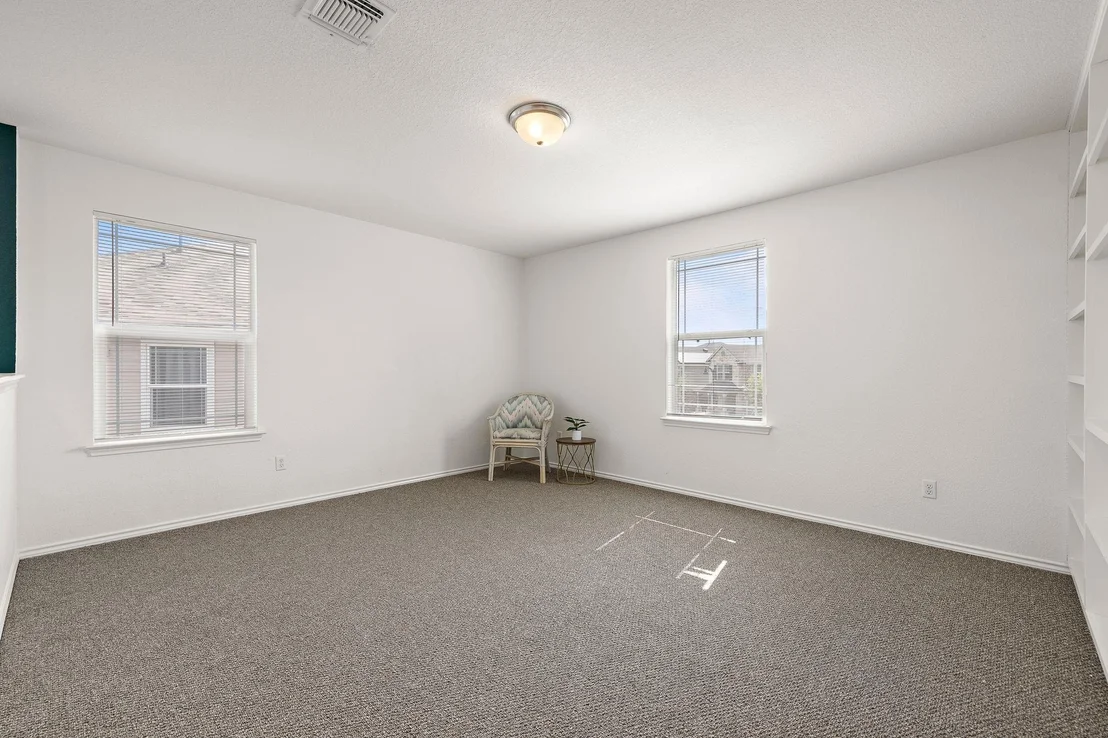 Photo of 237 Danablu DR