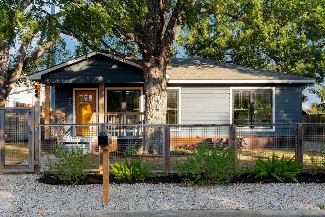 Photo of 1007 Gullett ST