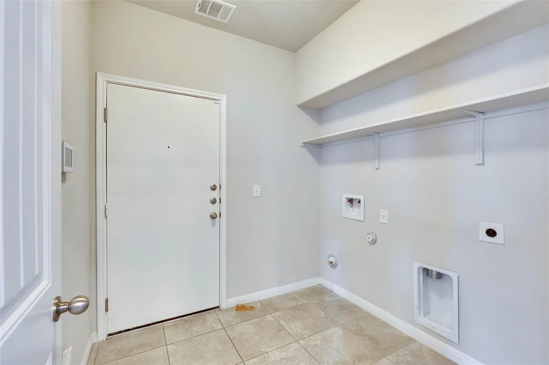 Photo of 416 Cane River RD