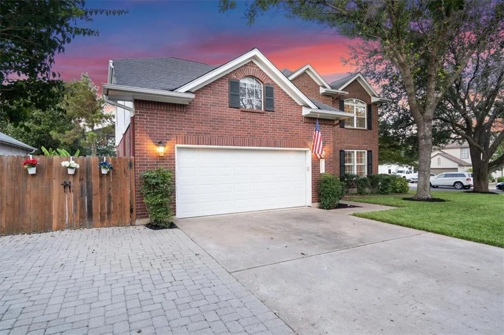 Photo of 1215 Thistle TRL