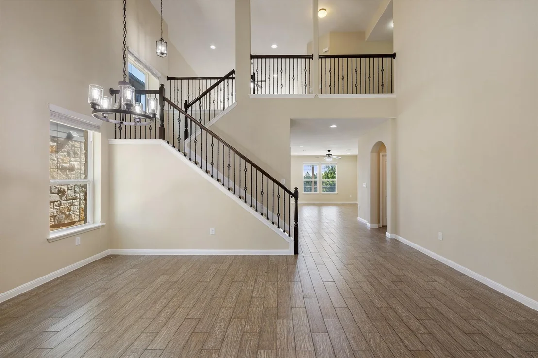 Photo of 11512 Reading WAY