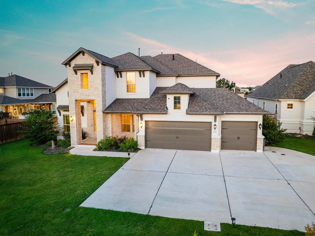 Photo of 2904 Fallcrest BND