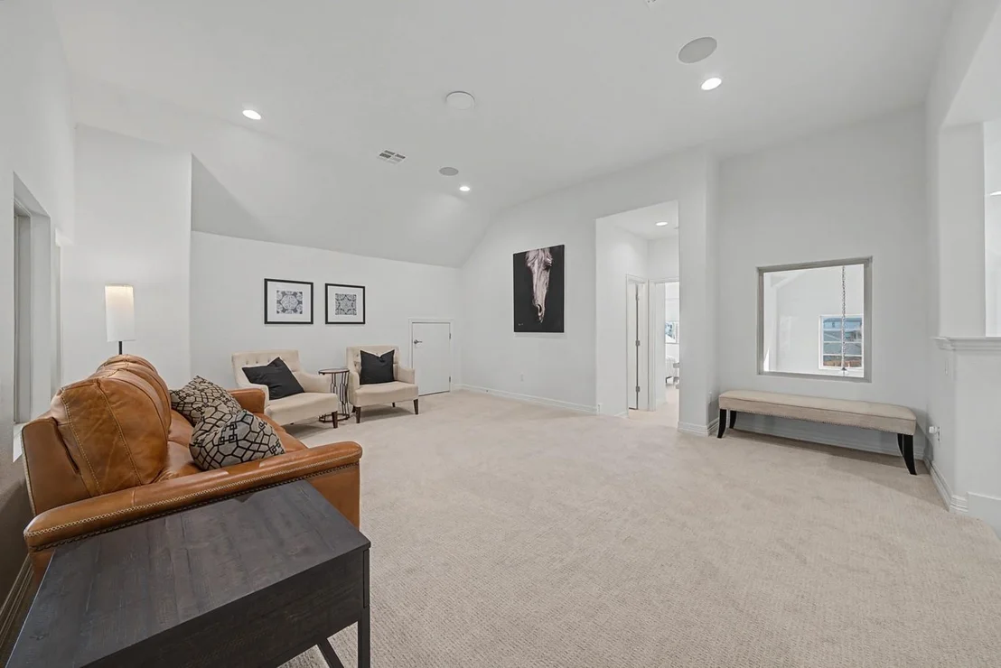 Photo of 18520 Dewitt PL