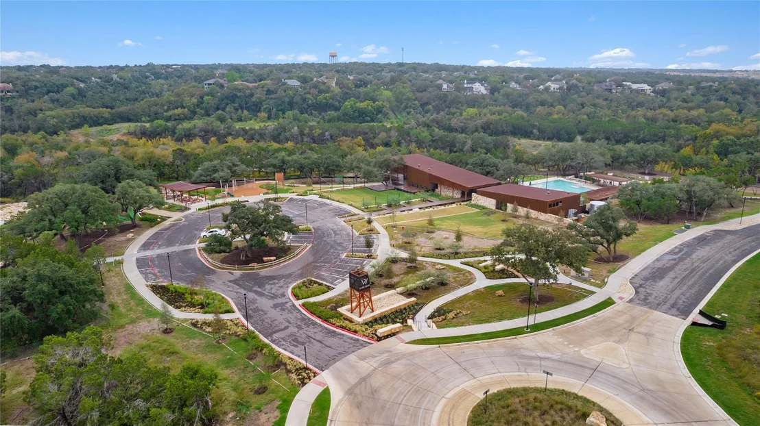 Photo of 1101 Round Mountain PASS