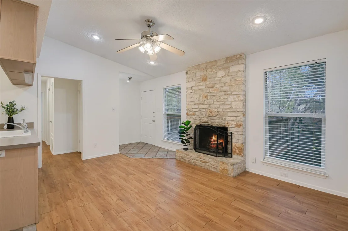 Photo of 3207 Eanes CIR