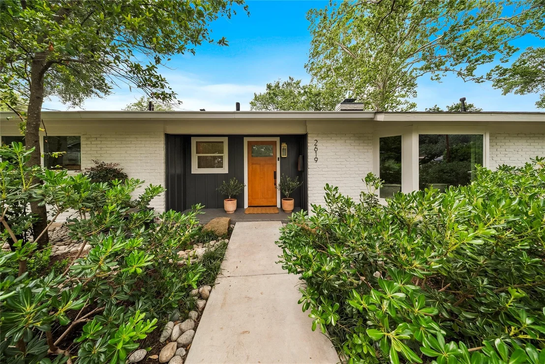 Photo of 2619 Pembrook TRL
