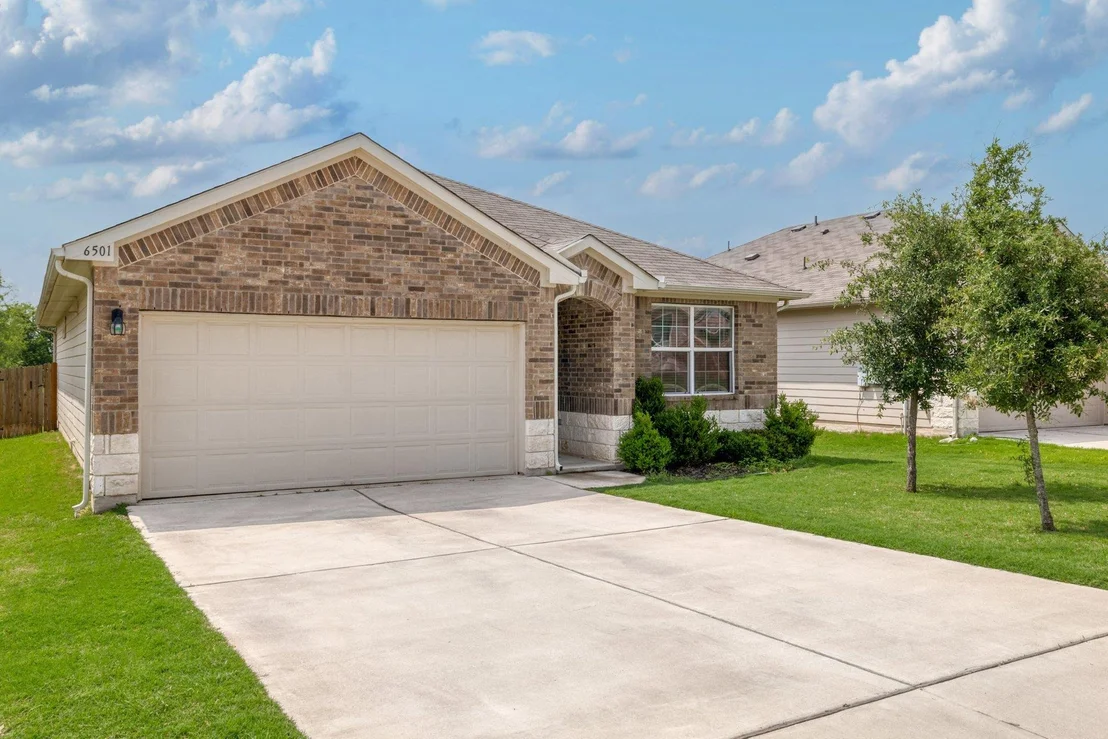 Photo of 6501 Kildare DR