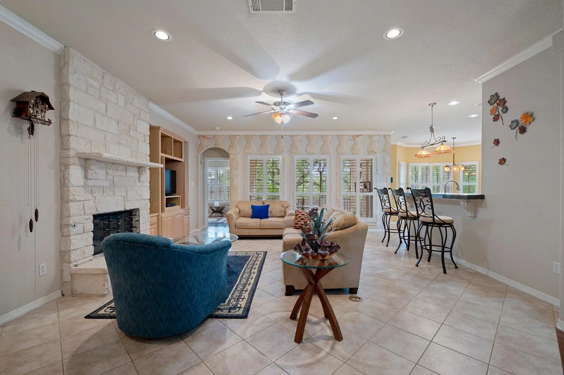 Photo of 106 Brazos DR