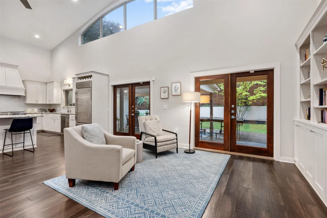 Photo of 4200 Edgemont DR