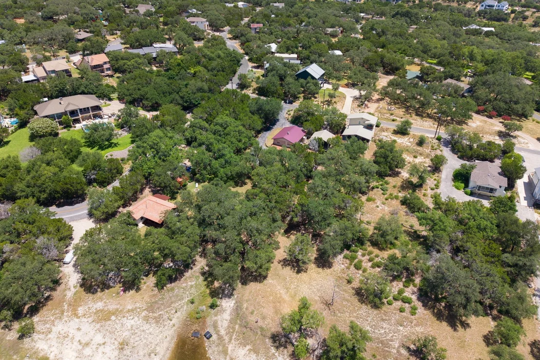 Photo of 1105 Edgewater DR