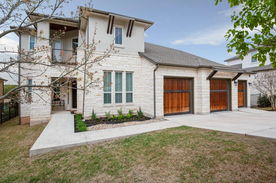 Photo of 330 Cistern WAY