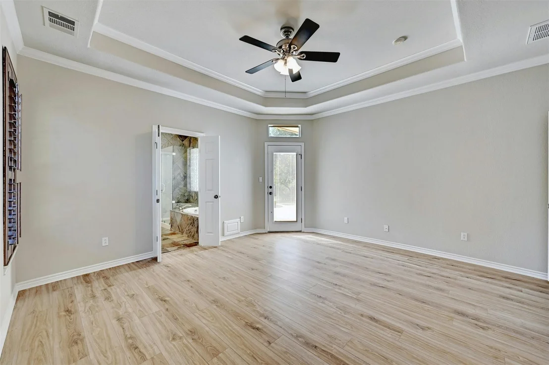Photo of 1300 Little Bear RD