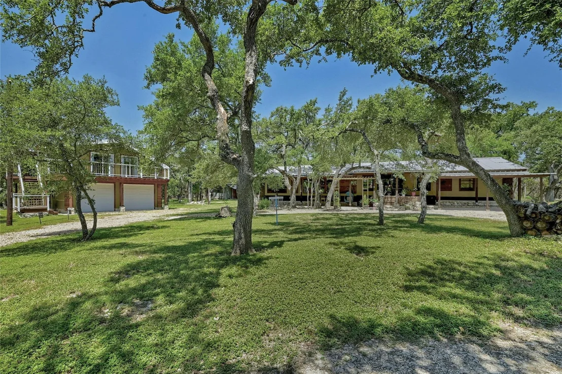 Photo of 1255 Rolling Oaks DR