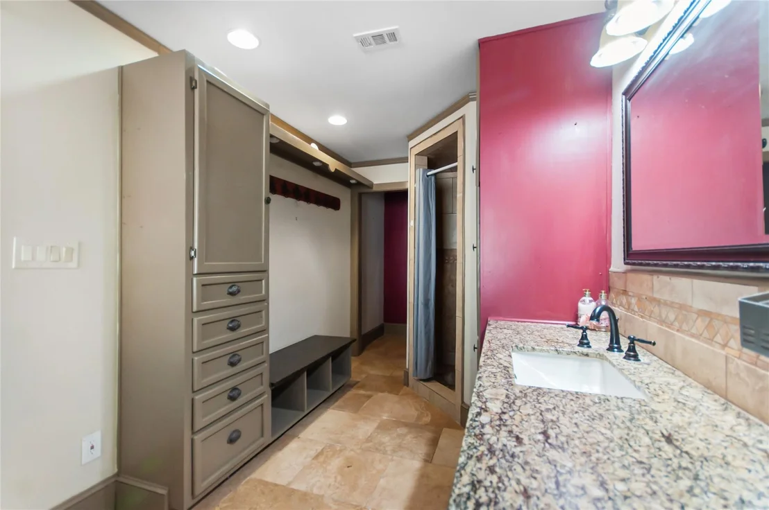 Photo of 6588 Starks RD