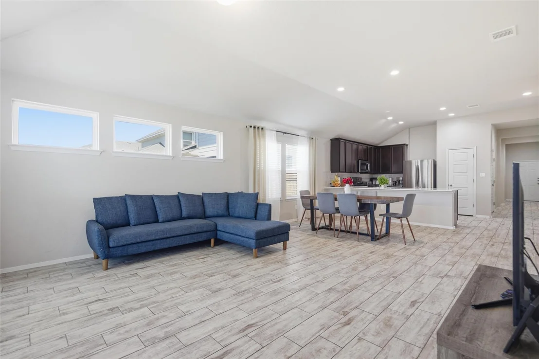 Photo of 269 Gaida LOOP